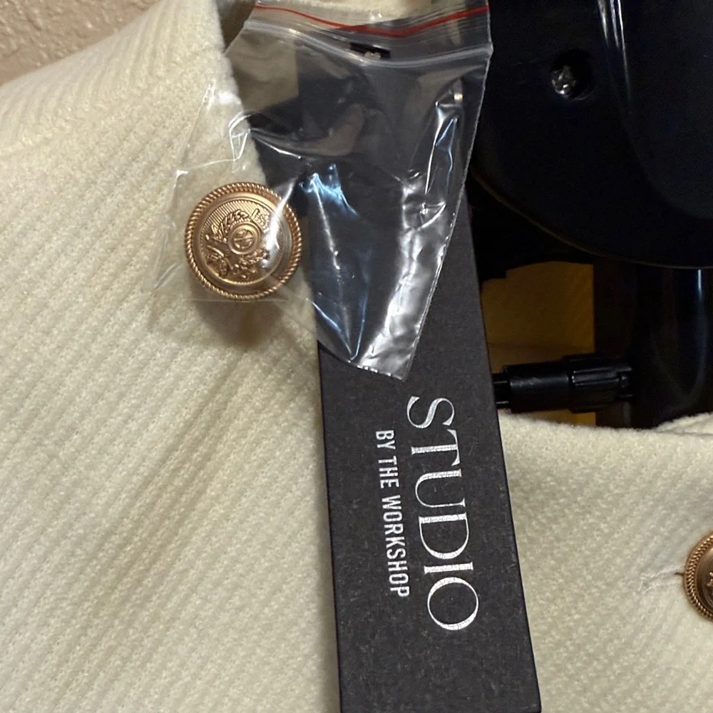 Old Money retro timeless classic Cream Button-Up Jacket gold buttons - Picture 8 of 11